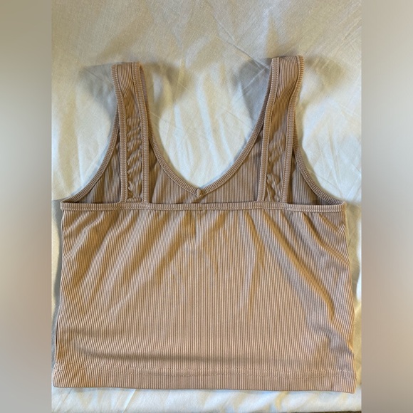 Shein Tan Ribbed V-Neck Cropped Tank Top - Picture 2 of 5